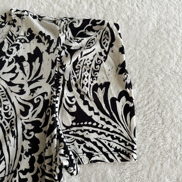 Ralph Lauren Black & White Paisley Flutter Sleeve Top S: L - Timeless Feminine - Picture 7 of 9